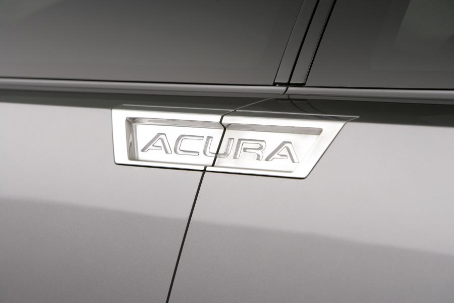 Детали экстерьера Acura Advanced Sedan Concept 2006 года  (фото 5 из 8)